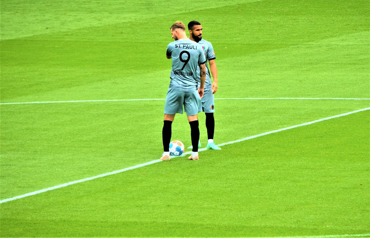 乐语通信实名账号：实名制网络对互联网政务的重要性