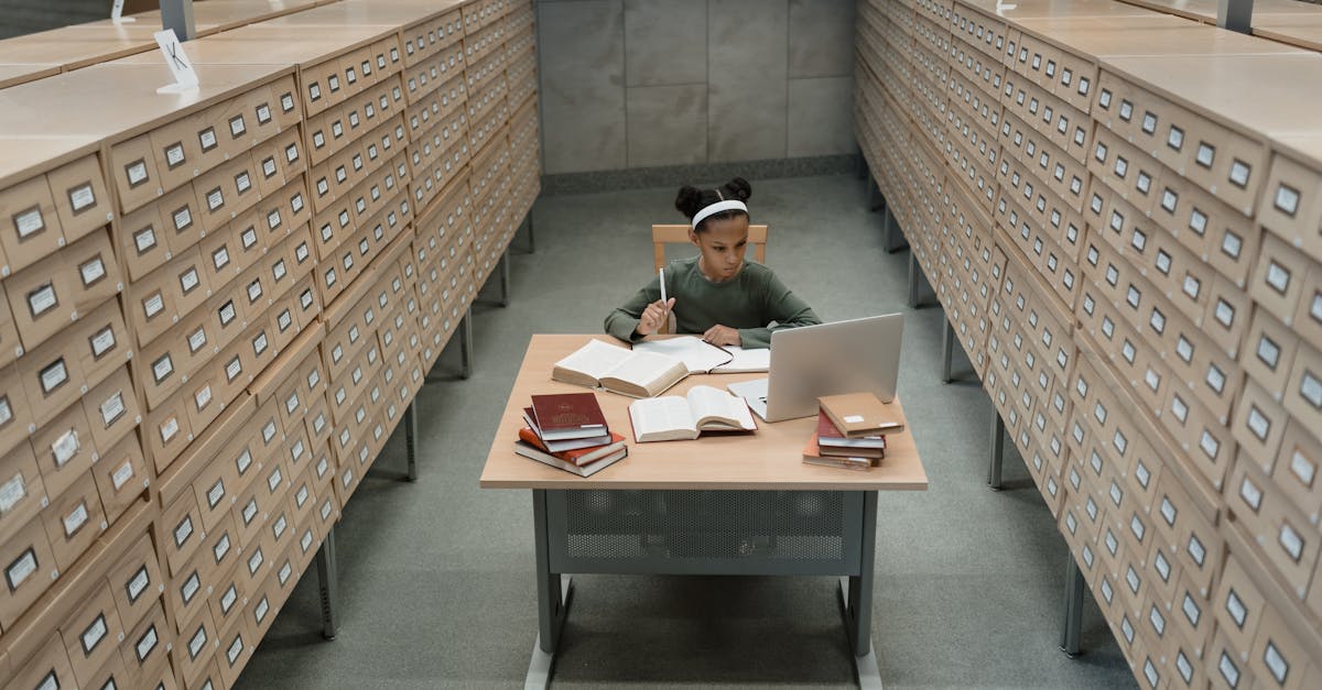 V粉卡实名账号：开鑫贷app详情下载教程