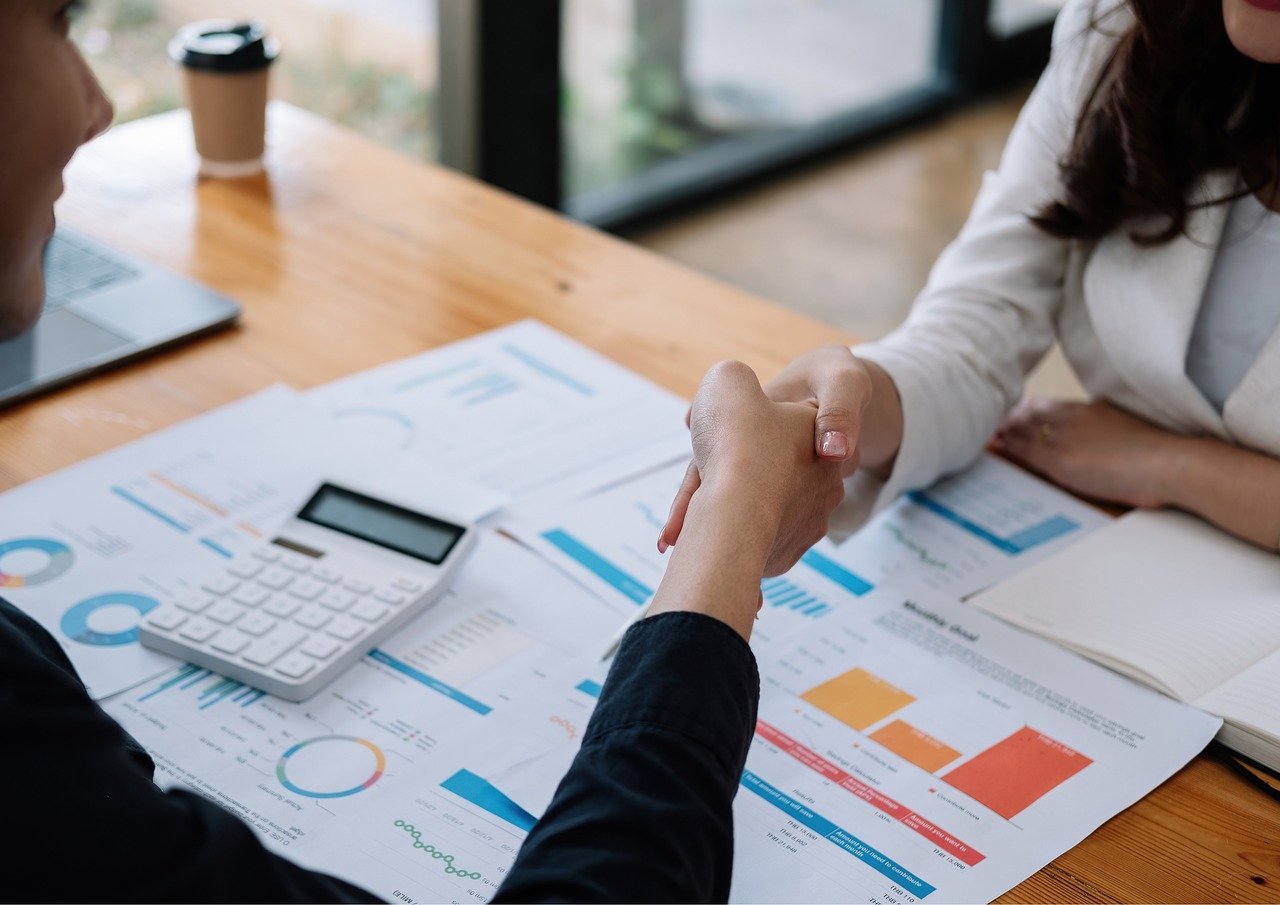 贴吧实名账号：网贷平台p2p代理