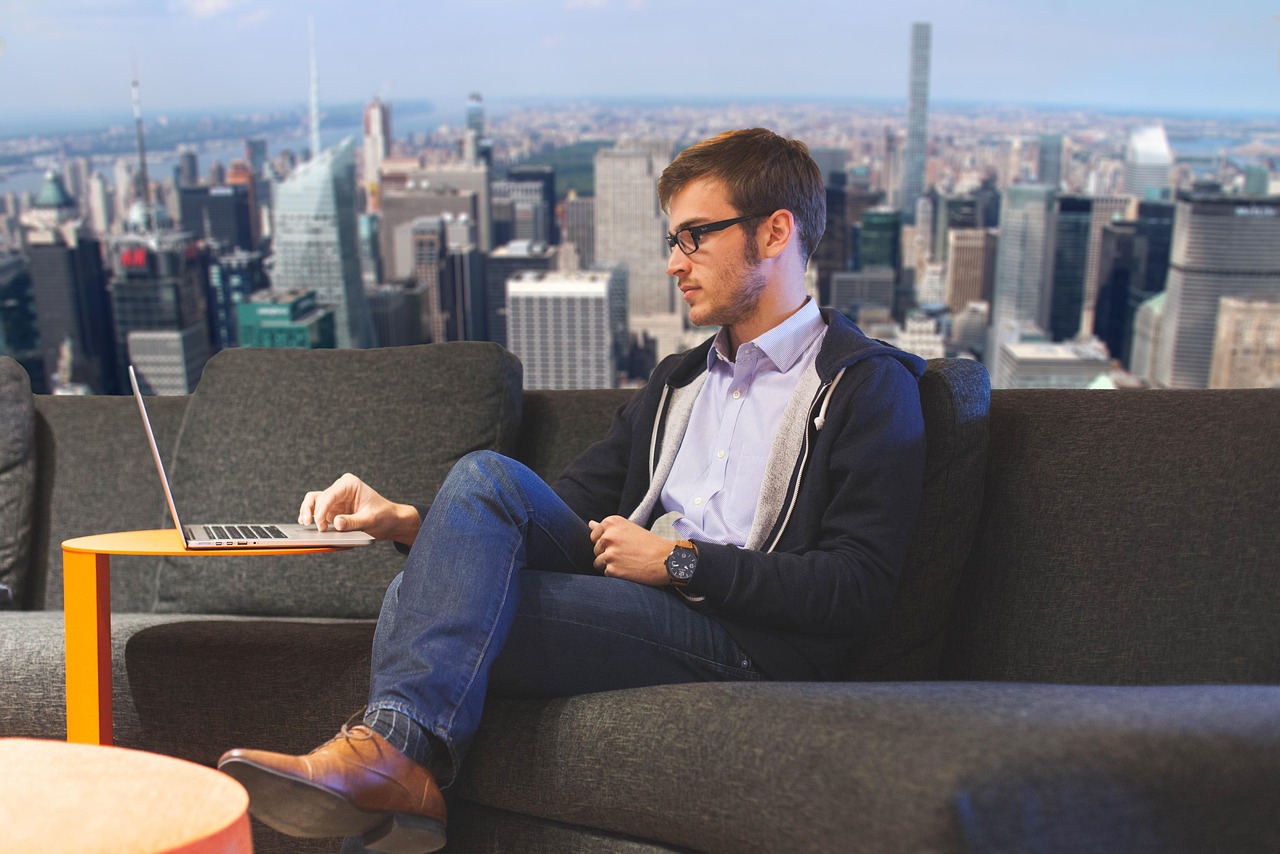 副卡实名账号：花生代理注册